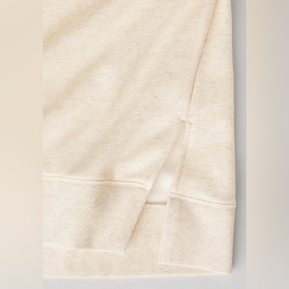 Fabletics Terry Oversized Crew Neck Sweatshirt | L | NWT | Oatmeal - Picture 4 of 9